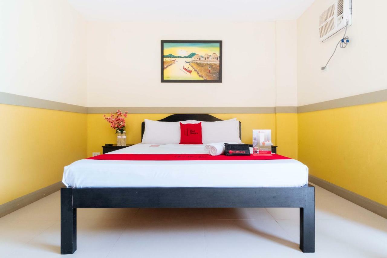 Reddoorz Premium @ Gabinete Road Palawan Hotel Puerto Princesa Buitenkant foto